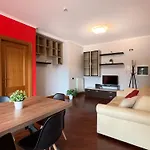 Sun Nest - Terrace & Garage