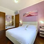 Sun Nest - Terrace & Garage *
