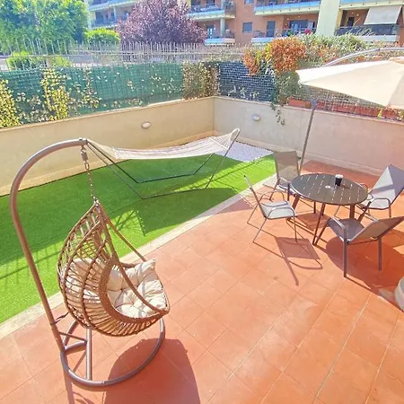 Sun Nest - Terrace & Garage Apartament